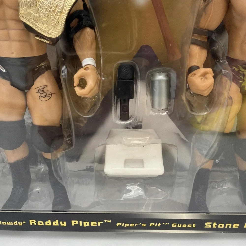 WWE Randy Orton Batista Action Figures Jakks Classic Superstars Accessories